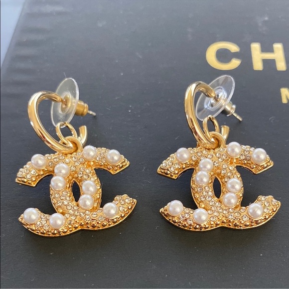 CHANEL Jewelry - Chanel Gold and Pearl Earrings